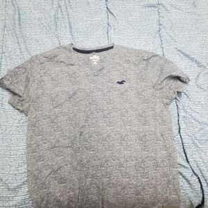 Hollister t shirt